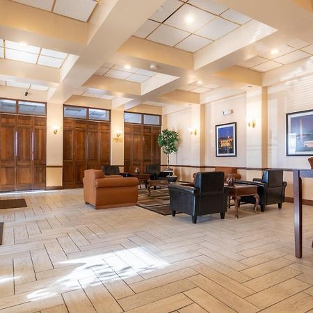 Master Suites Hotel Waldorf Exterior foto