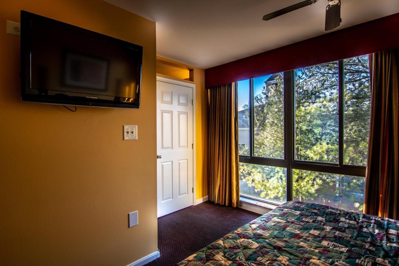 Master Suites Hotel Waldorf Exterior foto