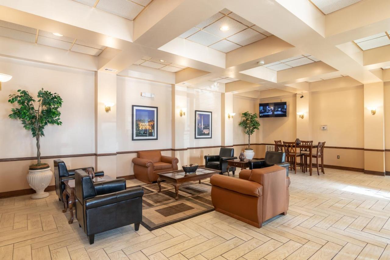 Master Suites Hotel Waldorf Exterior foto