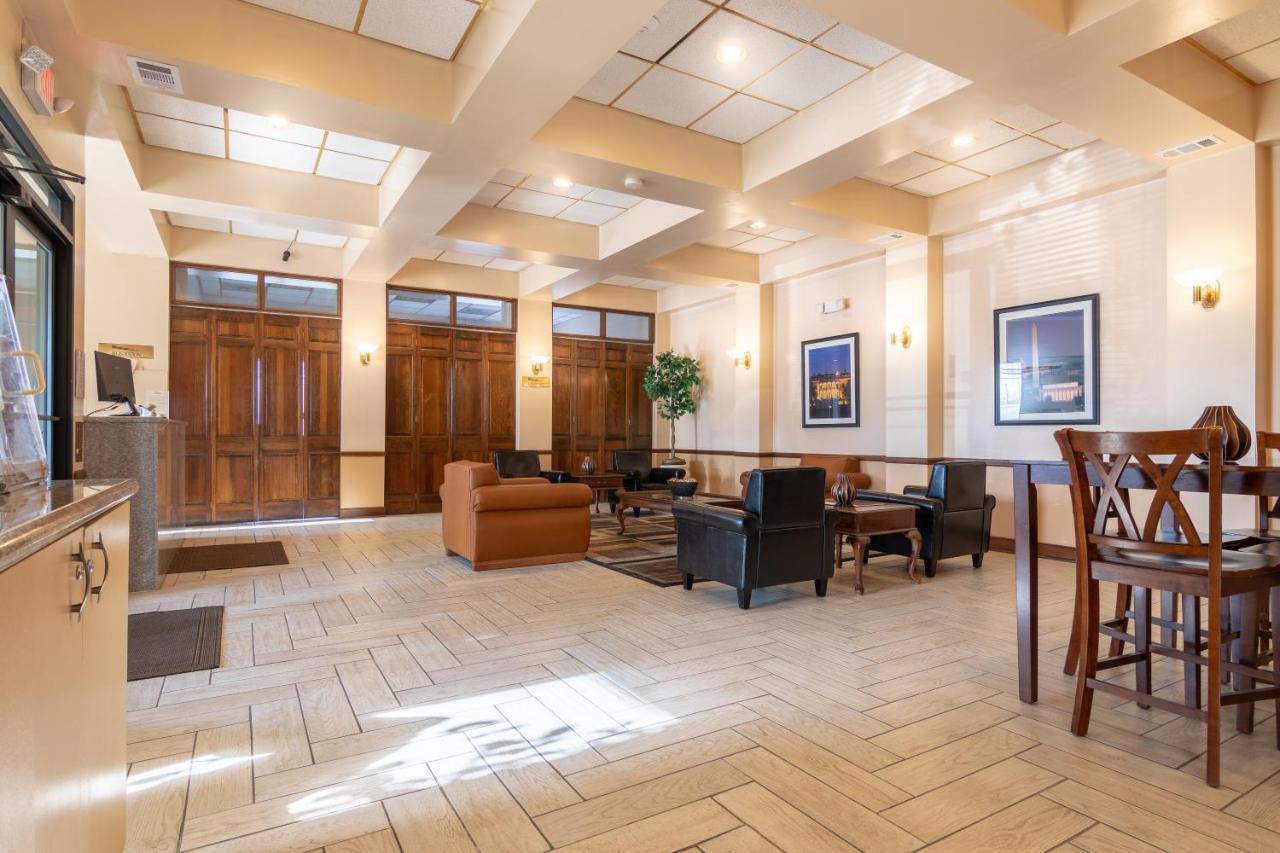 Master Suites Hotel Waldorf Exterior foto